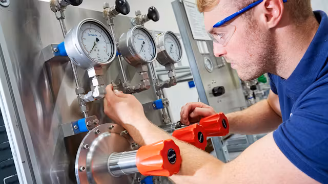 How High Accuracy Pressure Regulators Improve Performance